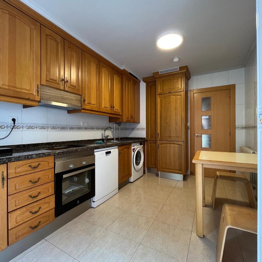 Апартаменты Friendly Vistas Mar Apart 3H Y Garaje Хихон Экстерьер фото