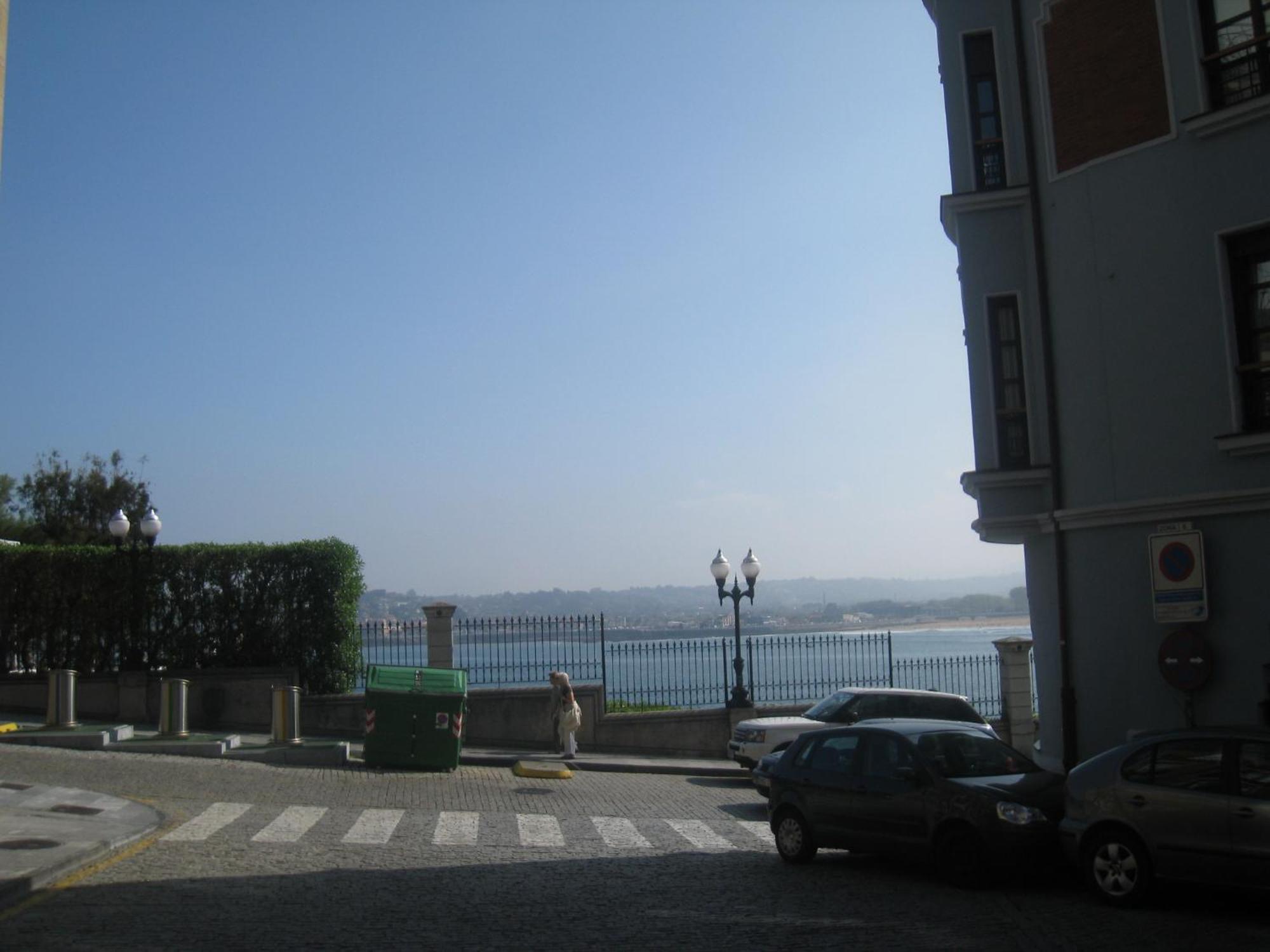 Апартаменты Friendly Vistas Mar Apart 3H Y Garaje Хихон Экстерьер фото